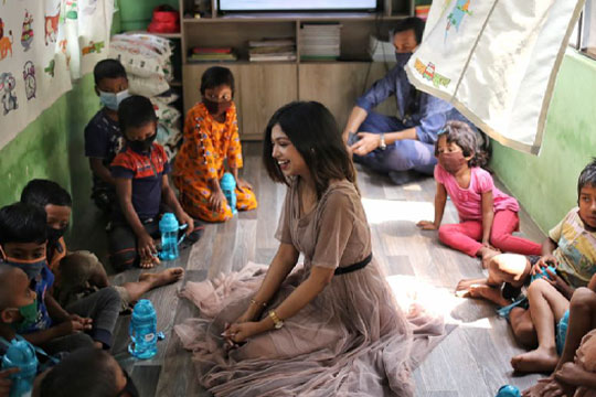 maria-mumu-visits-chakar-school-1